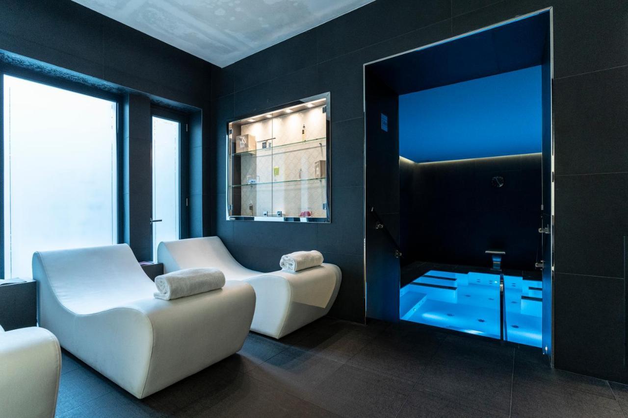 โฮเต็ล มอนเตกาตินี พาเลซ Hotel มอนเตกาตินี แตร์เม ภายนอก รูปภาพ The spa at the Mandarin Oriental, Munich